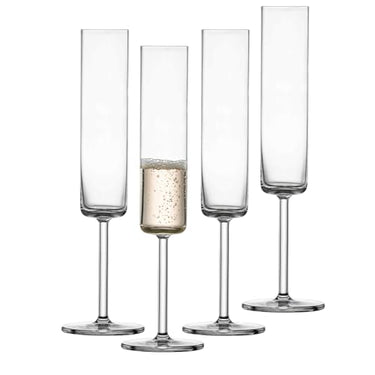 SCHOTT ZWIESEL Sektglas Modo (4er-Set), geradlinige Champagner Gläser mit Moussierpunkt, spülmaschinenfeste Tritan-Kristallgläser, Made in Germany (Art.-Nr. 119901) im Sale